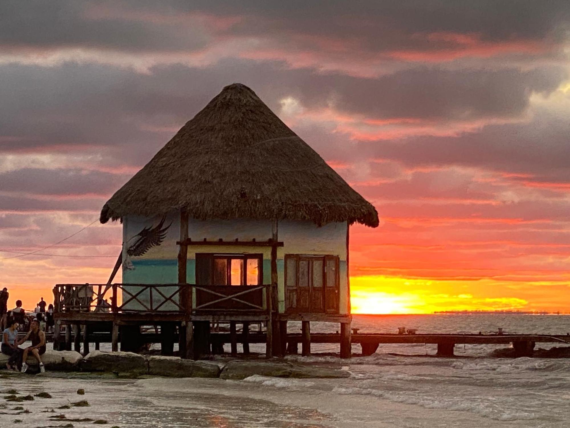 Barco Verde Hostel Isla Holbox Екстер'єр фото